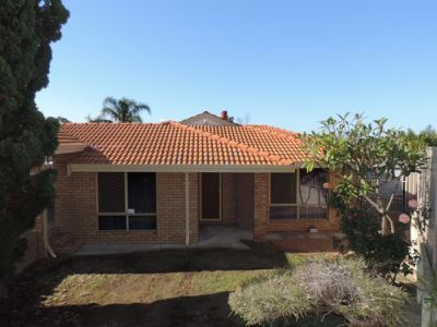 B / 8 Flora Gardens, Alexander Heights