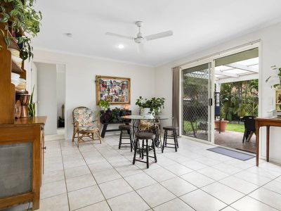 4 Turnburry Court, Tewantin