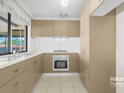 6 Warrina Place, Glendenning