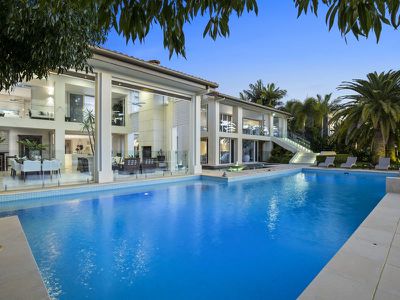 249-255 Monaco Street, Broadbeach Waters