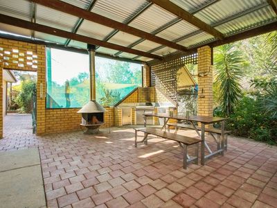 138 Larmer St, Howlong