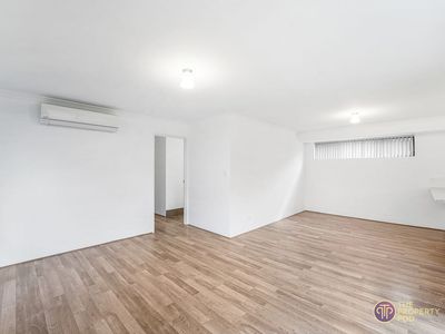 12 Wandsworth Avenue, Brabham