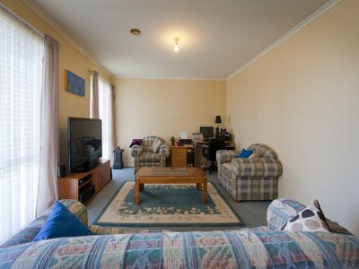 5 Linmac Court, Hampton Park