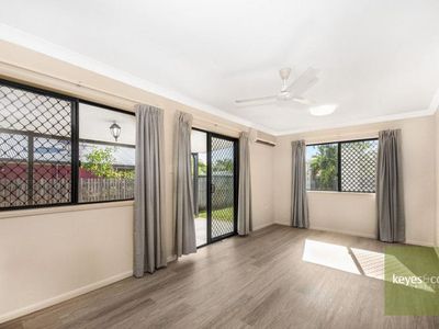 42 Estuary Parade, Douglas