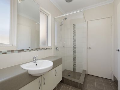 4 / 156 Streich Avenue, Kelmscott