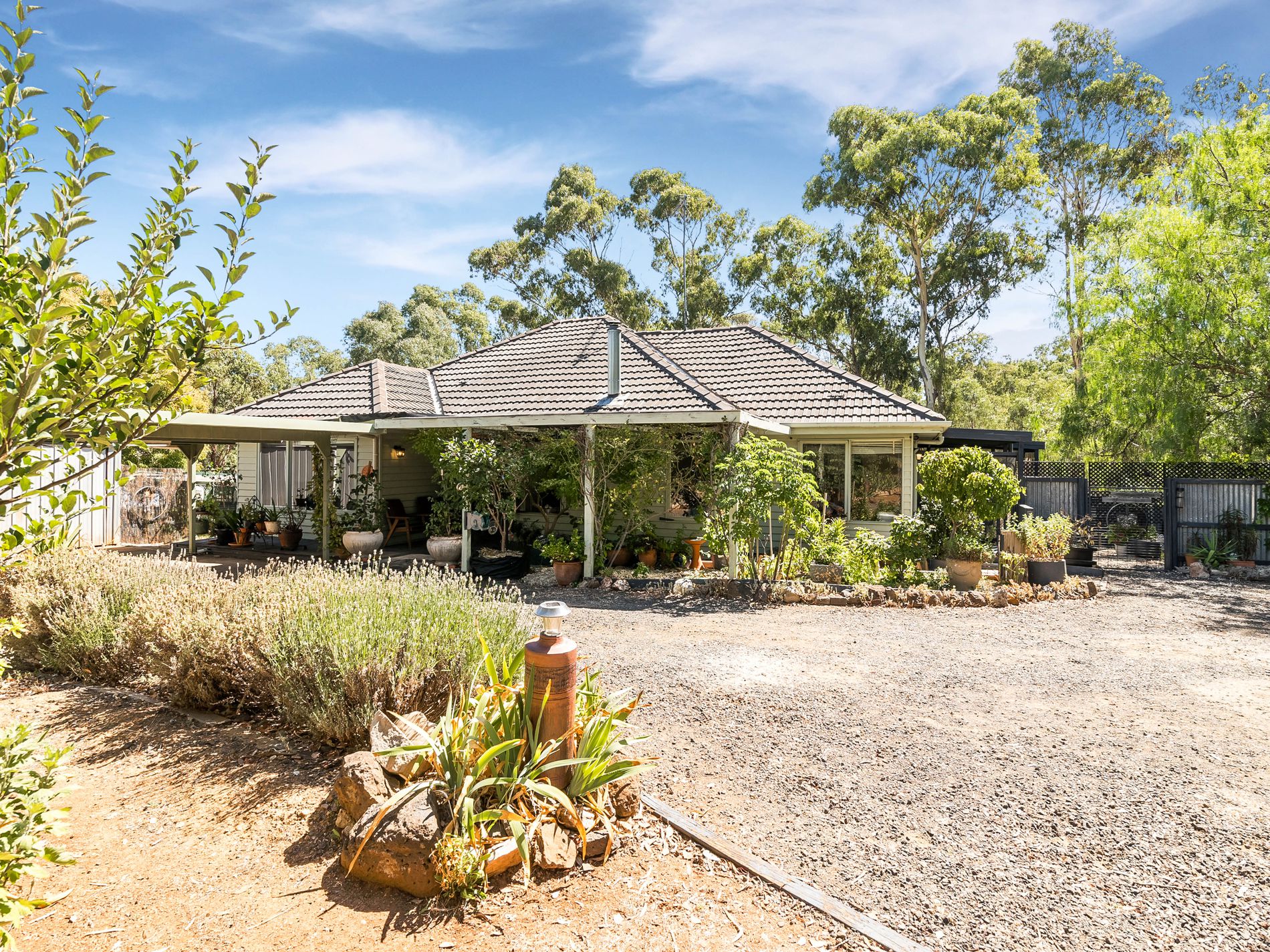 11 Thompsons Lane, Heathcote