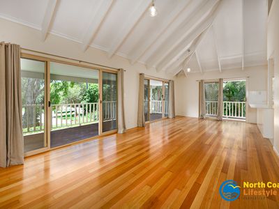 22 Robin Street, South Golden Beach