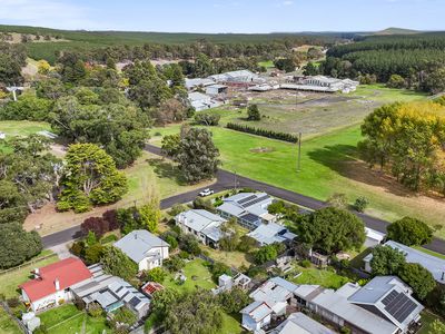 3 Riddoch Avenue , Mount Burr