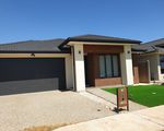 10 Rex Drive, Thornhill Park