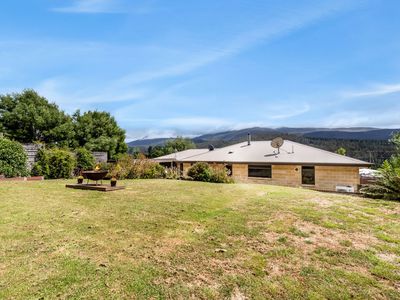 3365 Gordon River Road, Fitzgerald