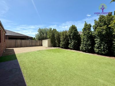 72 Tristania Drive, Point Cook