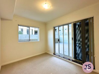 110 / 2 Howard Street, Warners Bay