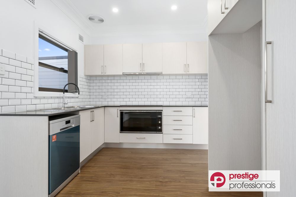 132 Hoxton Park Road, Lurnea