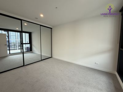 908 / 139-149 Boundary Road, North Melbourne