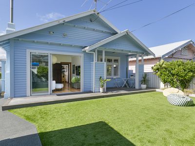 17 Freyberg Street, Lyall Bay