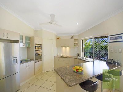 69 Hillock Crescent, Bushland Beach