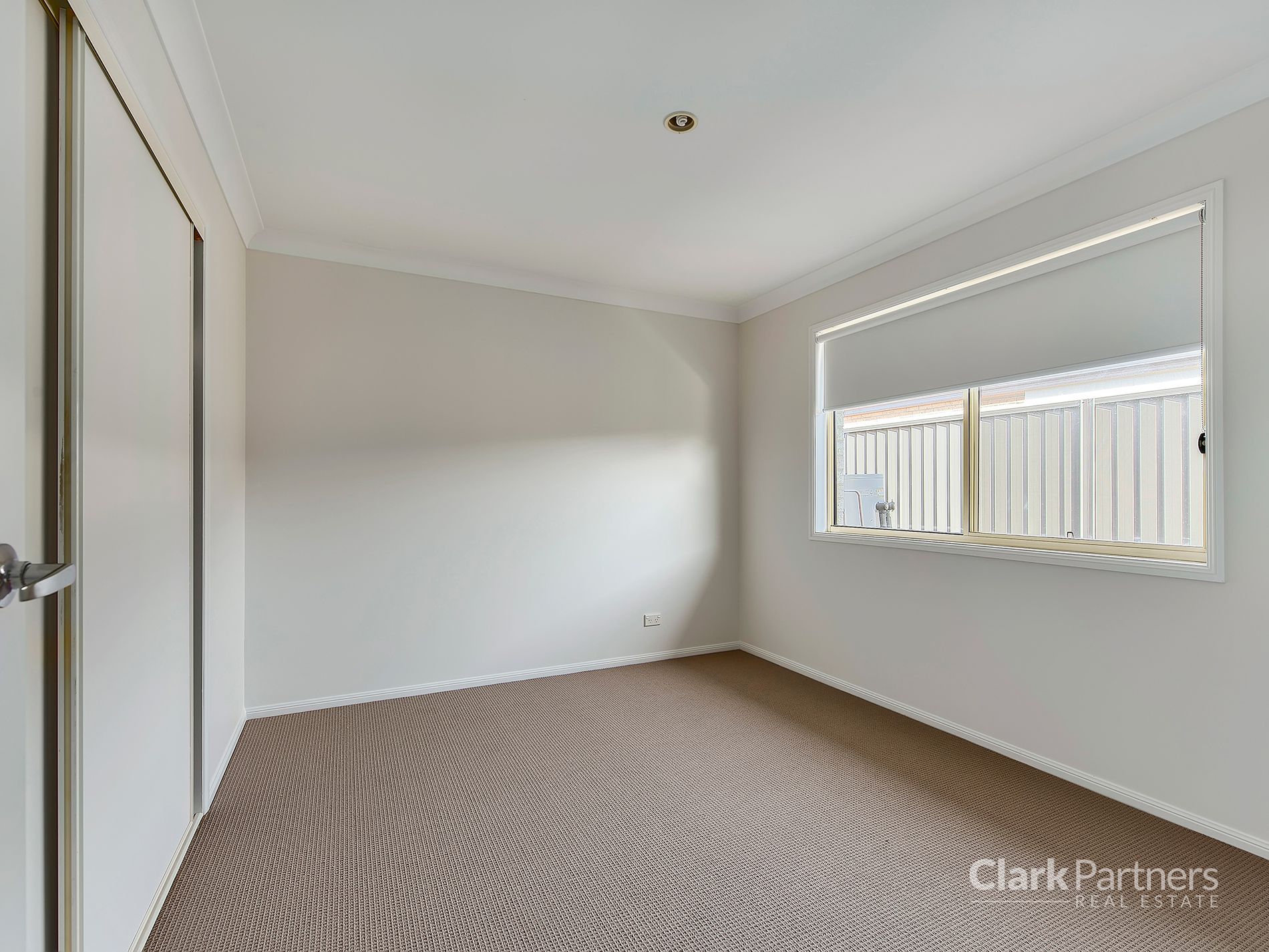 12 Fuller Avenue, Meadowbrook
