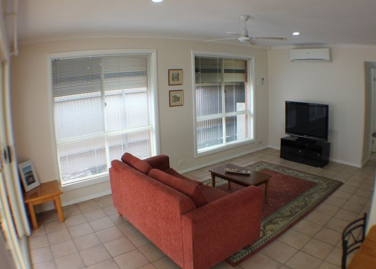 1 / 12A King Street, Glandore