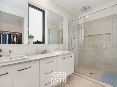 50 Alarah Boulevard, Cranbourne West