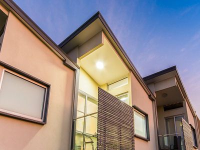 7 / 4 Ficinia Mews, Highton