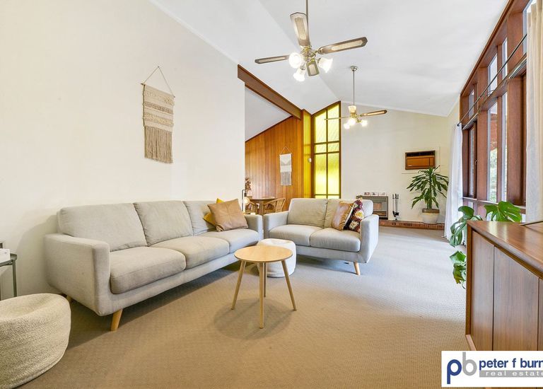 6 Vine Crescent, Happy Valley