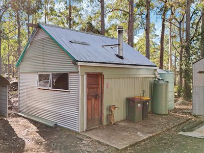 71 Lake View Road, Lake Leake