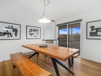 454 Howes Creek Road, Mansfield