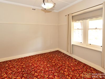 14 Bowden Street, Horsham