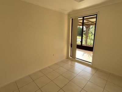 7 McAndrew Close, Lurnea