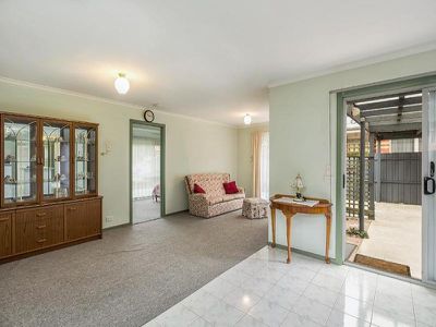 51 Ailsa Street South, Altona Meadows