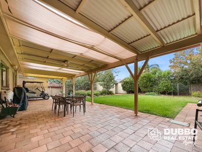 14 Hazelwood Drive, Dubbo