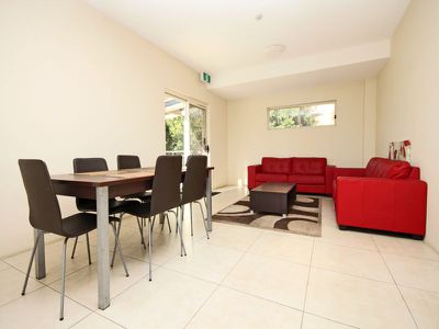 4 / 88 Sproule Street, Lakemba