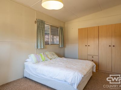 40 Abercrombie Street, Guyra