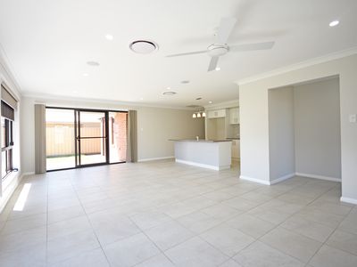 3A Terrazzo Court, Dubbo