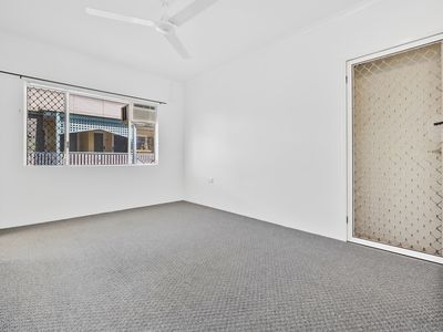 6 / 25 Balaclava Road, Earlville