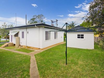 38 Hillvue St, Tamworth