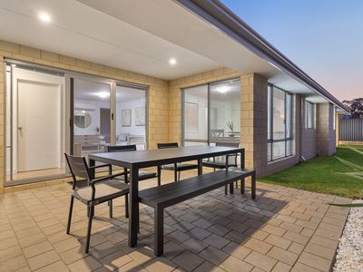 11 AUBURN WAY, Baldivis