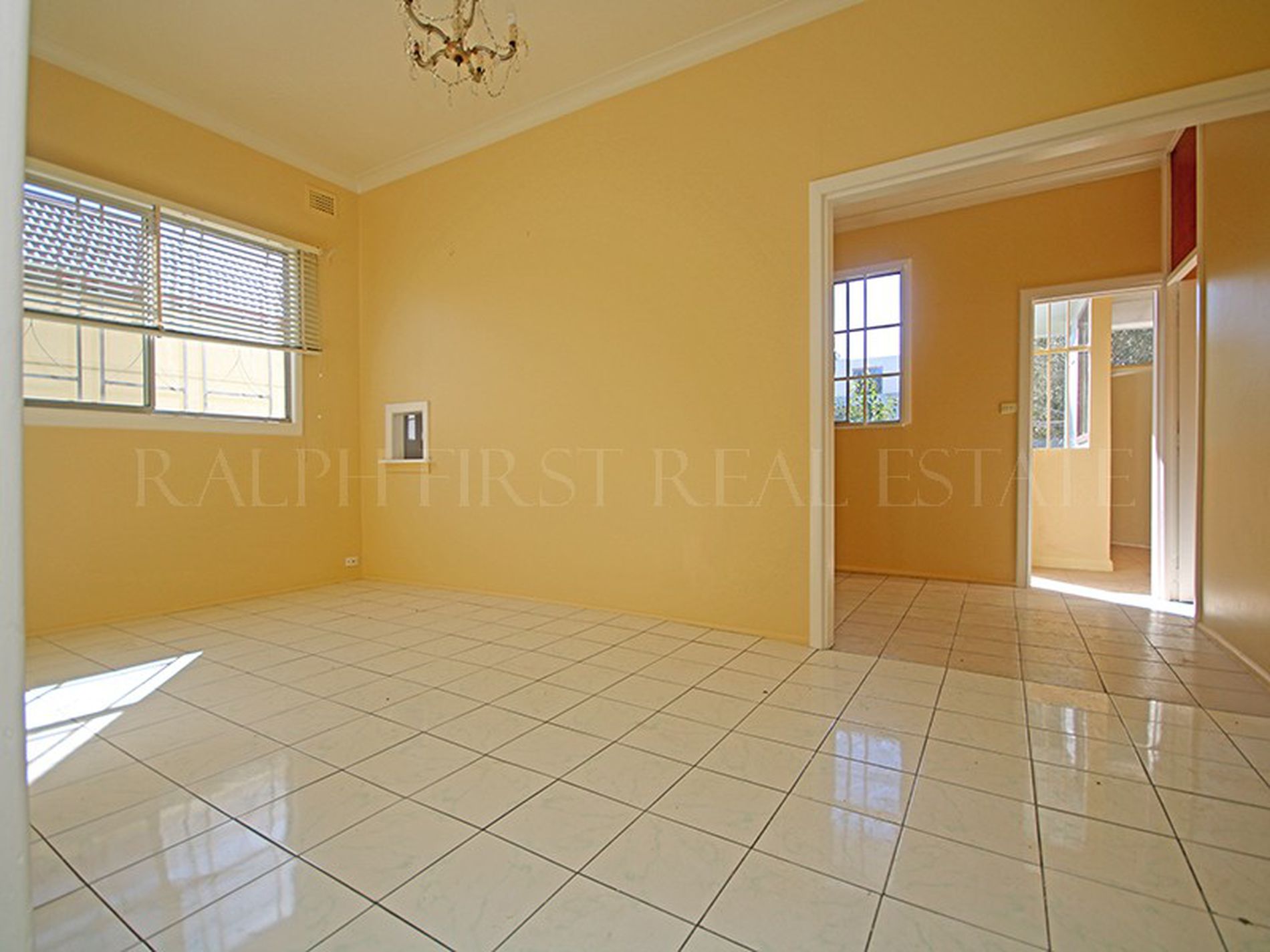 24 Dreadnought Street, Roselands