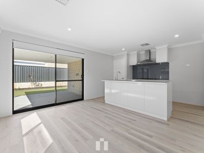 30 FURLING GROVE, Baldivis