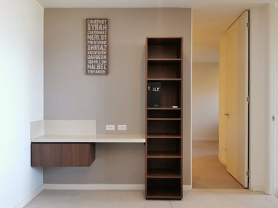 808 / 227 Toorak Road, South Yarra