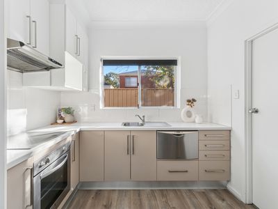 9 / 7-9 L'Estrange Street, Glenside