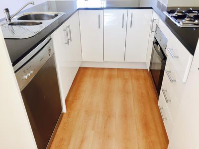 11 / 2-6 Werribee, Werribee
