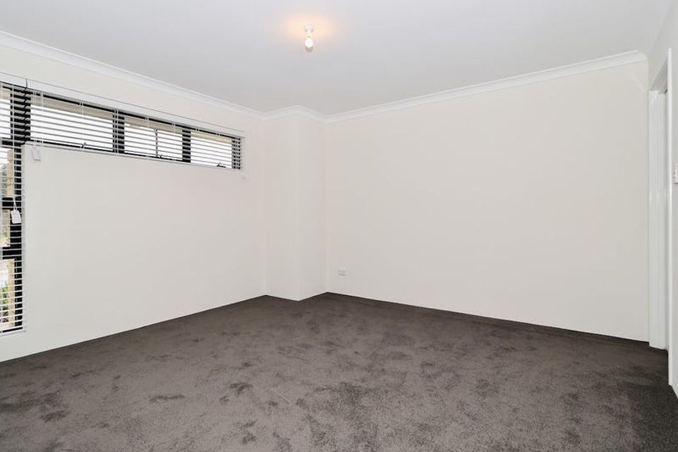 11 Wanderer Parkway, Baldivis
