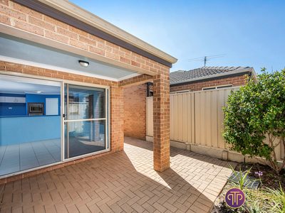 14 / 17 Third Avenue, Kelmscott