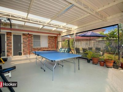 12 Yantara Place, Woodcroft