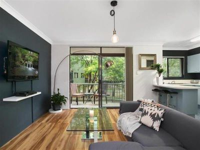 12 / 14 Hindmarsh Avenue, North Wollongong