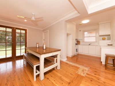 16 Hutchins Avenue, Dubbo
