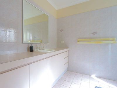 25 Aspic Crescent , Spearwood