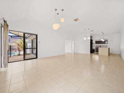 25 Gamenya Street, Canning Vale