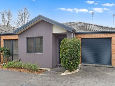 6 / 33 Deane Street, Frankston